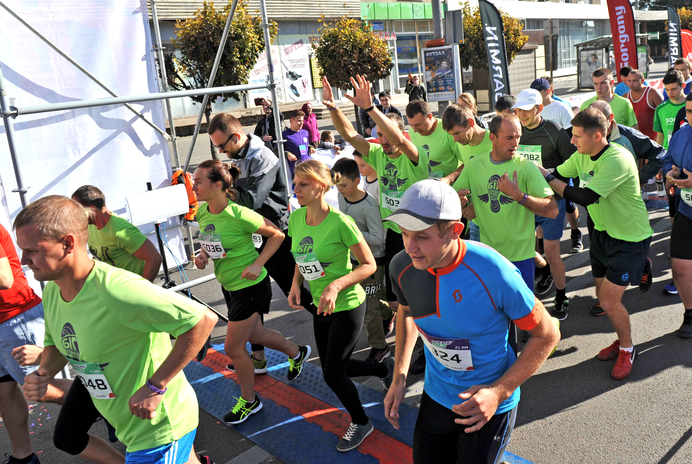 АТ «Прикарпаттяобленерго» виставило рекордно чисельну команду на Ivano-Frankivsk Half Marathon!