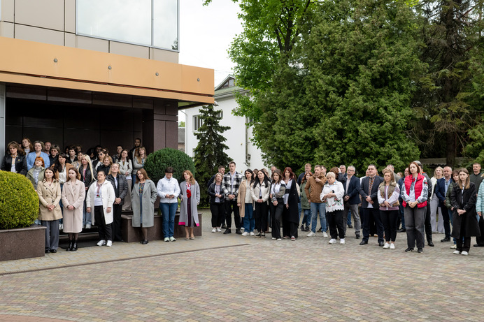 Врятувати від забуття та вберегти для нащадків – у «Прикарпаттяобленерго» відзначили День вишиванки 