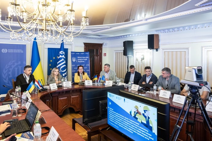 На Прикарпатті обговорили, з якими викликами зіштовхується система охорони праці в енергетиці під час війни